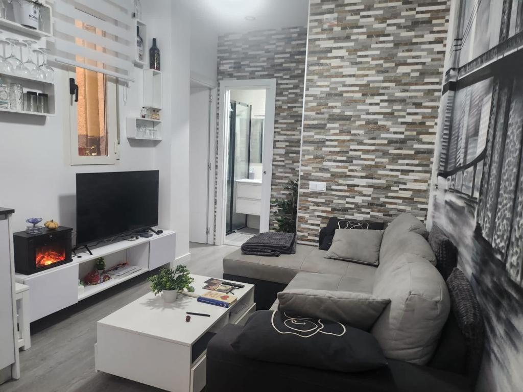 Embajadores, Apartamento Moderno Y Centrico Para 4 Мадрид Екстер'єр фото